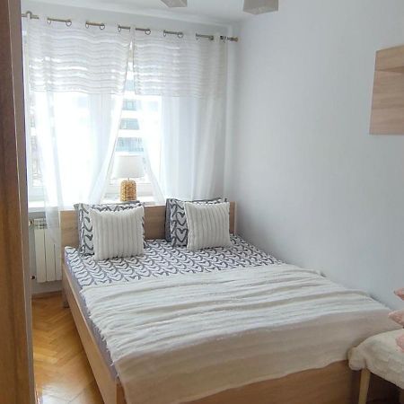 Apartament Fervor Twarda Apartment Varşovia Exterior foto